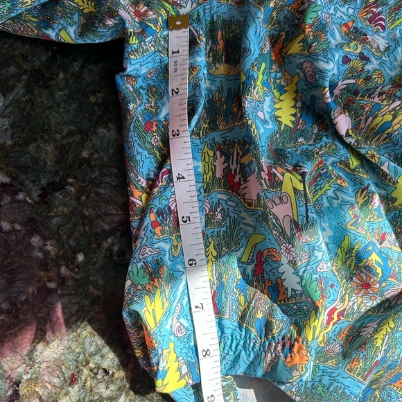 Fielder by Bonobos hybrid short/swim trunks. Zip pocket. Mesh lined. EUC. Fun - Picture 12 of 12